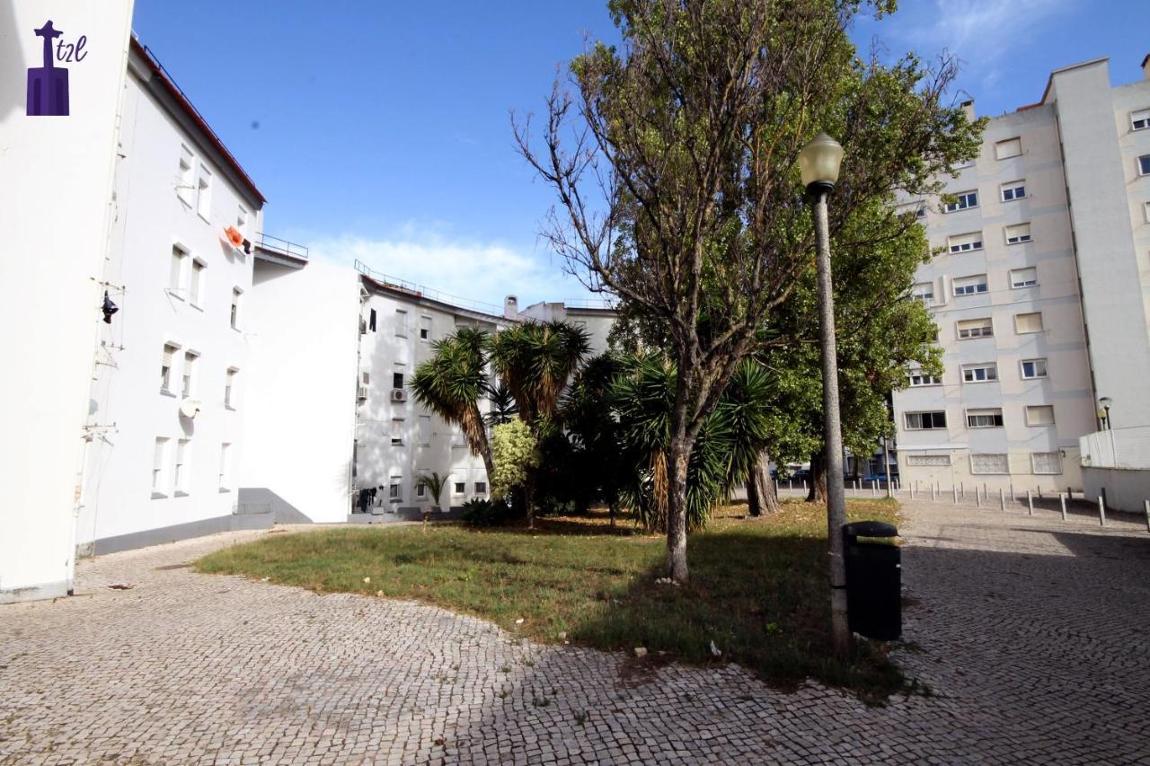 Lisbon South Apartment מראה חיצוני תמונה